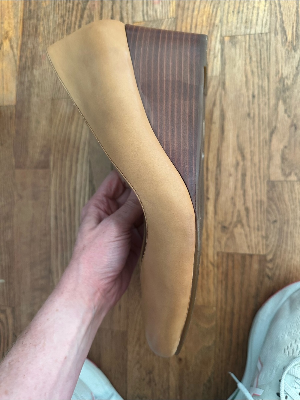 Vionic Women's Carmel Block Heel Pump in Tan - Picture 9 of 9
